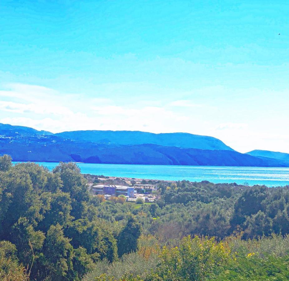 Apartment Ilias Finikounta