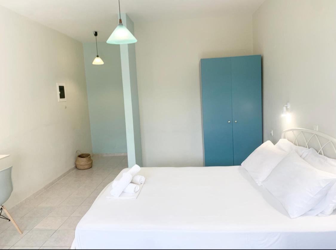 Ilias Apartment Finikounta
