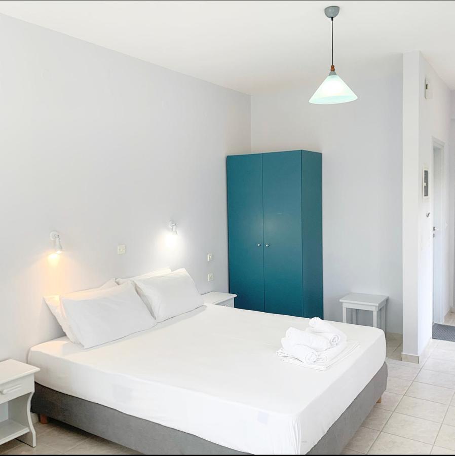 Apartment Ilias Finikounta