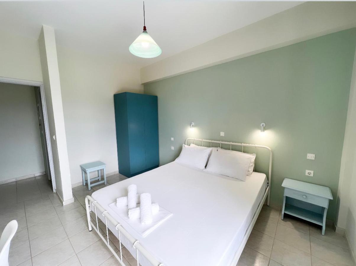 Apartment Ilias Finikounta