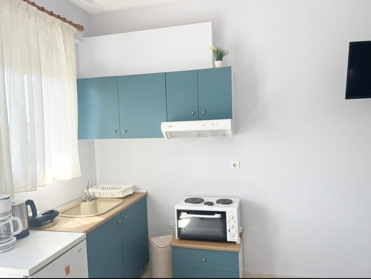 Ilias Apartment *